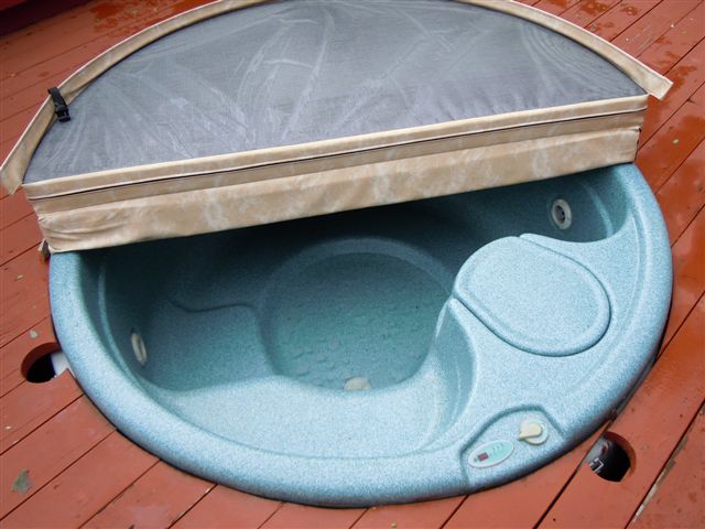 Hot Tub Covers & Replacement Spa Covers